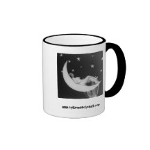 Diosa en la taza de café de la luna