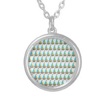 Diseño azul lindo del velero para los muchachos colgante