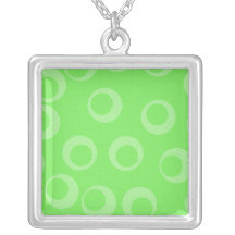 Diseño del círculo en verde. Modelo retro Joyerías