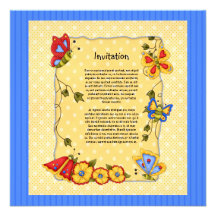 Diseño lindo de la mariposa y de las flores invitaciones personales 