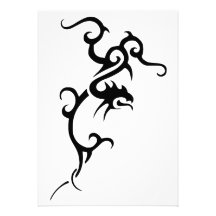 Diseño negro del dragón del tatuaje anuncio personalizado