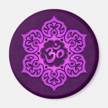 Diseño púrpura floral de Aum Iman