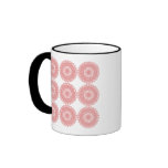 Diseño rosado del modelo del cordón tazas