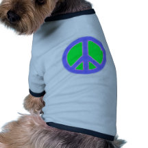 Diseño verde y azul del símbolo de paz camiseta de mascota