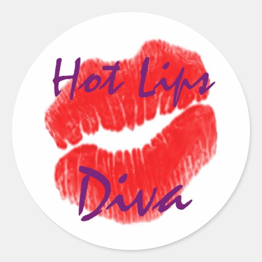 Diva caliente de los labios en el premio blanco de