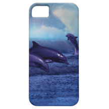 Diversión y juego de los delfínes iPhone 5 fundas