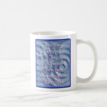 Donde los anillos se encuentran, las ondas ondulan taza