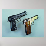 Dos .45 arma automático del calibre para los amant posters
