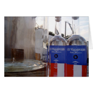 Dos botellas. Un descenso Tarjeton