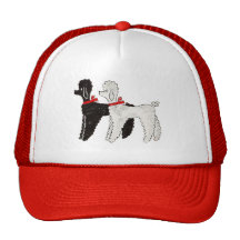Dos caniches gorro de camionero