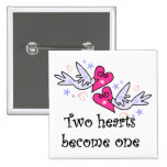 Dos corazones que casan las camisetas y los regalo pin