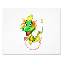 Dragón del bebé en el huevo graphic.png fotografias