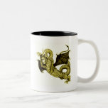 DRAGÓN EN LA IMPRESIÓN MEDIEVAL DE LA BATALLA EN T TAZAS DE CAFÉ