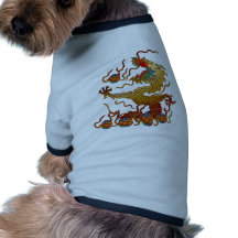Dragón juguetón camisa de perro