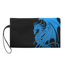 Dragón tribal que vuela - azul en negro