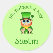 ~ Dublín del día del St Patricks Pegatina Redonda