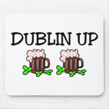 Dublín encima del día del St Patricks Tapete De Ratón