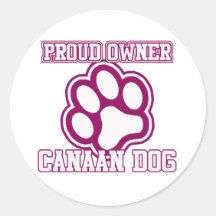 Dueño orgulloso de un perro de Canaan Etiqueta Redonda