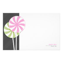 Efectos de escritorio rosados y verdes de Personal Papelería Personalizada
