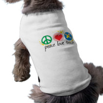 El amor de la paz enseña ropa para mascotas