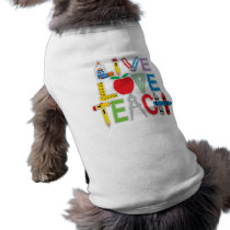El amor vivo enseña ropa para mascotas