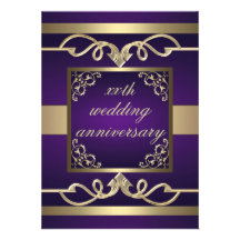 El aniversario de boda púrpura elegante de la reda anuncios  