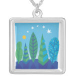 El árbol sale del collar