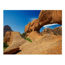 el arco en Spitzkoppe o Spitzkuppe, árido Tarjeta Postal