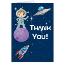 El astronauta trigueno del chica le agradece tarje