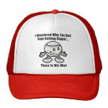 El béisbol me golpeó gorras