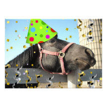 El caballo de la fiesta de cumpleaños invita comunicado personal  