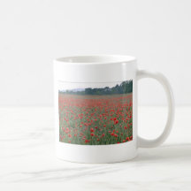 El campo rojo de la amapola, Kent, Inglaterra flor Tazas
