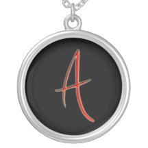el collar de la letra A