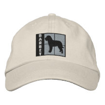 El color ajusta el perro de aguas gorras bordadas