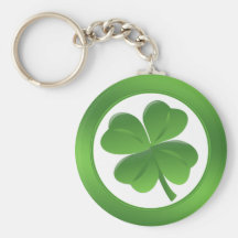El día de St Patrick, trébol de cuatro hojas Llavero