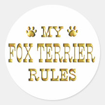 El fox terrier gobierna el oro pegatina redonda