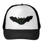 El gato del vampiro hizo frente al gorra de Hallow