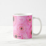 El gráfico circunda PINK13, diseños de COPYRIGHT p Tazas De Café