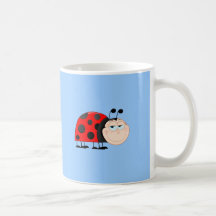 El insecto de las mariquitas de la mariquita fasti taza de café
