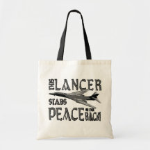 El lancero apuñala paz en la parte posterior bolsa de mano