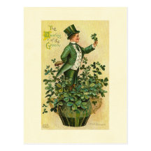 El llevar de St Patrick del verde Tarjeta Postal