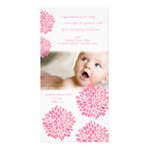 El nacimiento del bebé de las flores del rosa le a tarjetas fotograficas personalizadas