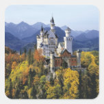 El Neuschwanstein imaginario es uno de tres Calcomanías Cuadradas