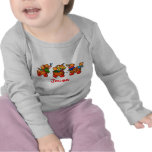 El peluche refiere un tren - camiseta del bebé