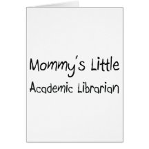 El pequeño bibliotecario académico de la mamá tarjeton