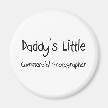 El pequeño fotógrafo comercial del papá iman para frigorífico