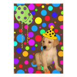 El perrito de Labrador de la fiesta de cumpleaños  Invitaciones Personalizada