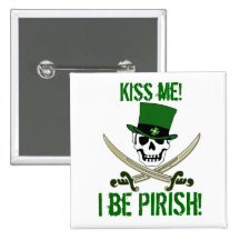 El pirata alegre de Rogelio del día del St Patrick