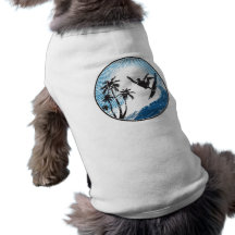 El practicar surf camisas de perritos
