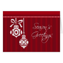 El rojo adorna la tarjeta de Navidad de los saludo